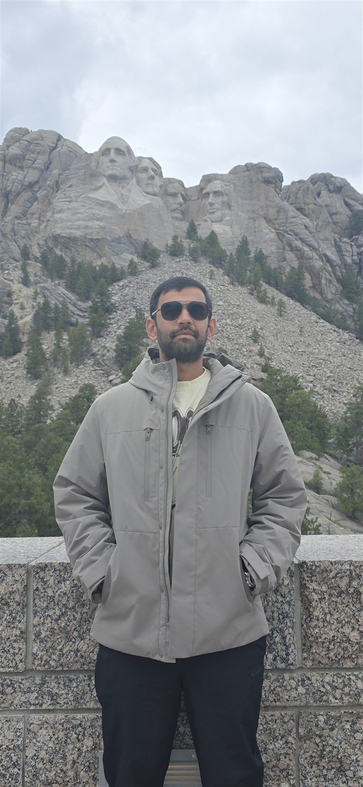 Rahul at the Mount Rushmore viewing terrace